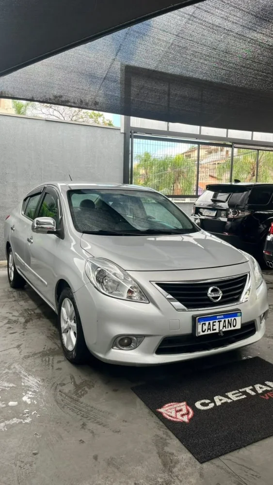 Nissan VERSA SL 1.6 16V Flex Fuel 4p Mec.